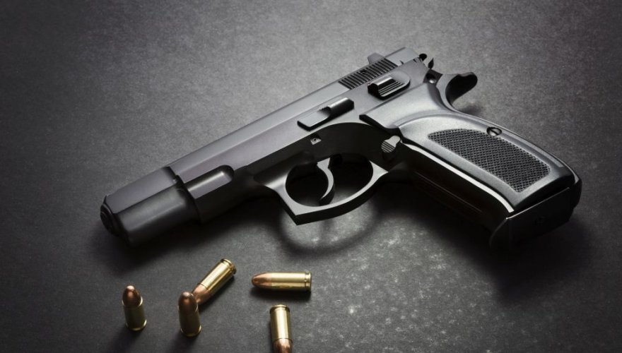 Jakie warunki należy spełnić aby zakupić broń palną?