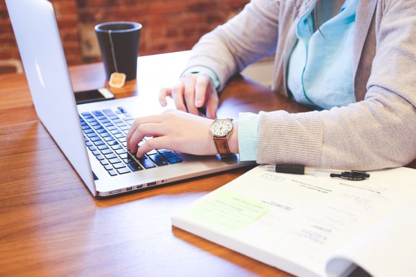 Nauka języka angielskiego online - jak wygląda?